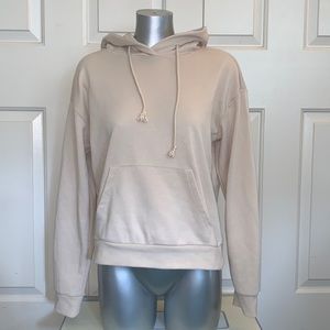 Beige tan nude hoodie yeezy inspired look